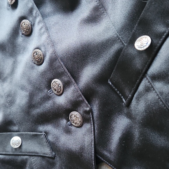 Tailor-made vest - Picture 2 of 4